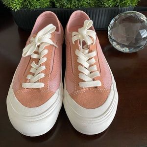 Women’s Vans